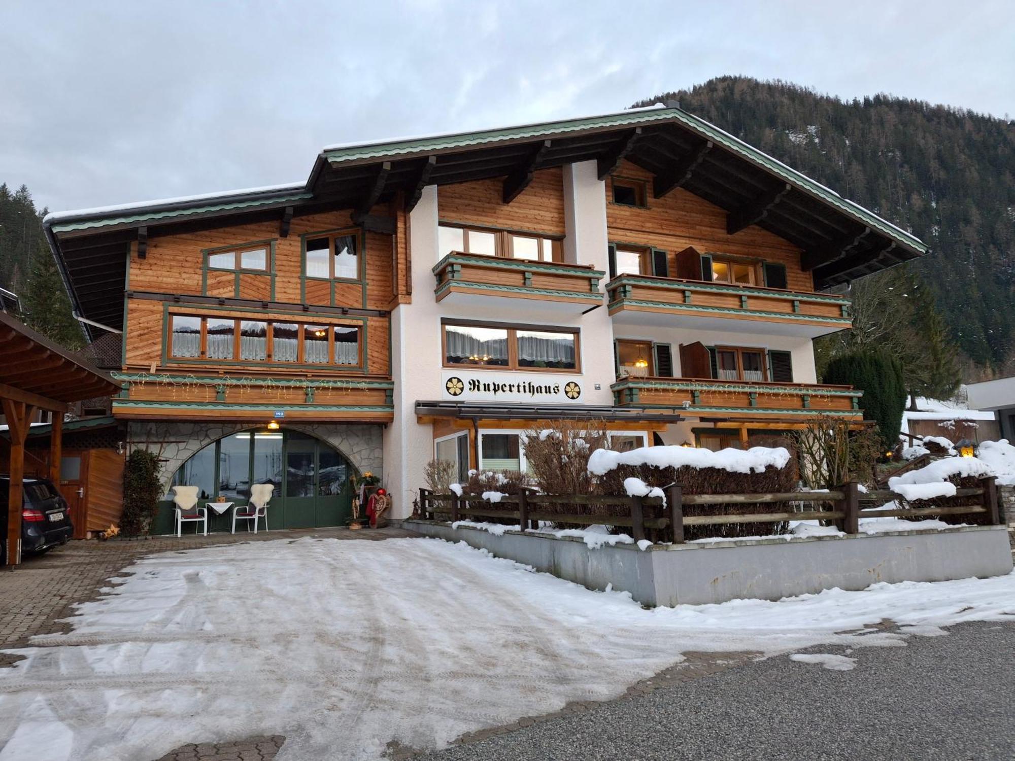 Ferienwohnungen Rupertihaus Flachau Exterior foto